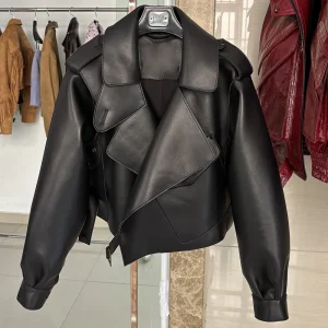 veste en cuir noir
