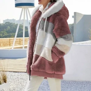 blouson polaire à capuche rose